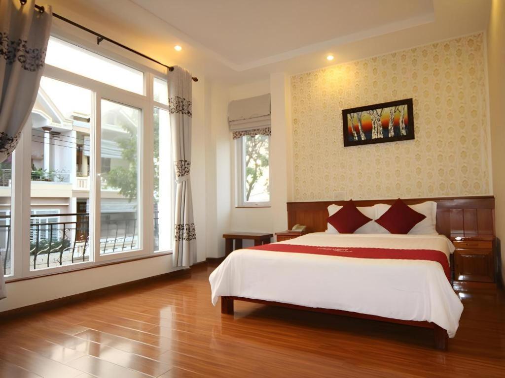 Omega Da Nang Beach Hotel Экстерьер фото