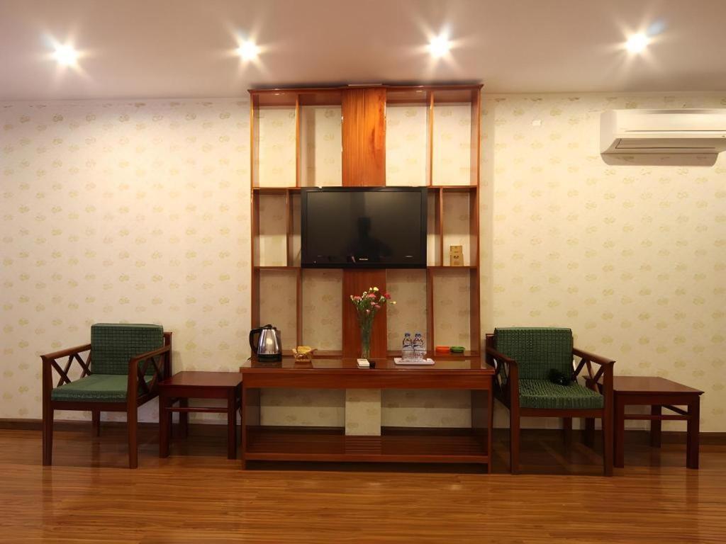 Omega Da Nang Beach Hotel Экстерьер фото