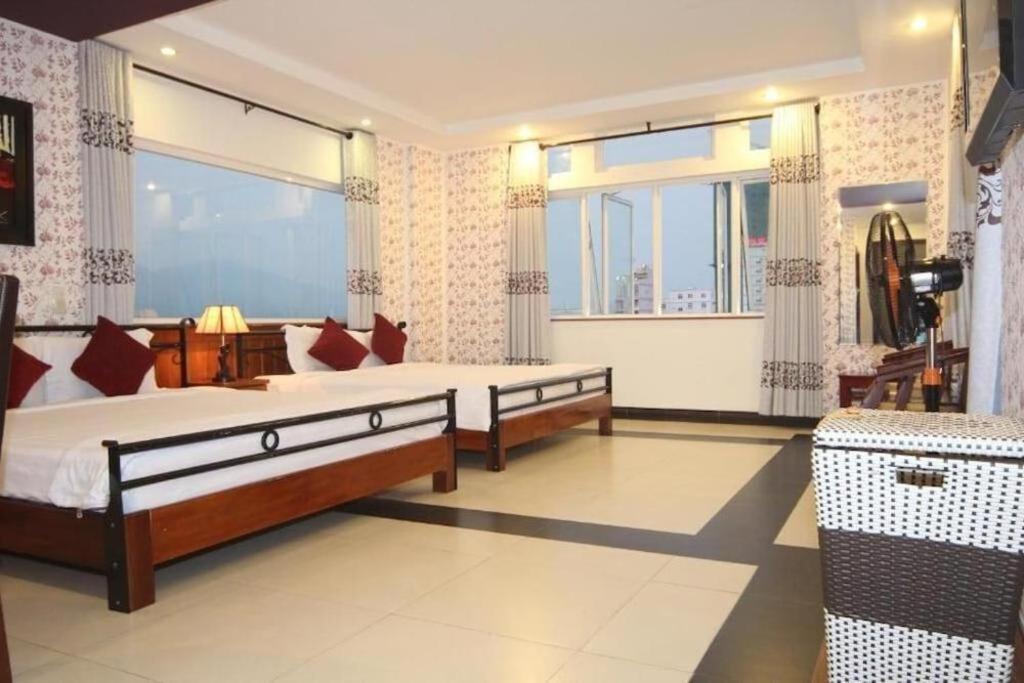 Omega Da Nang Beach Hotel Экстерьер фото