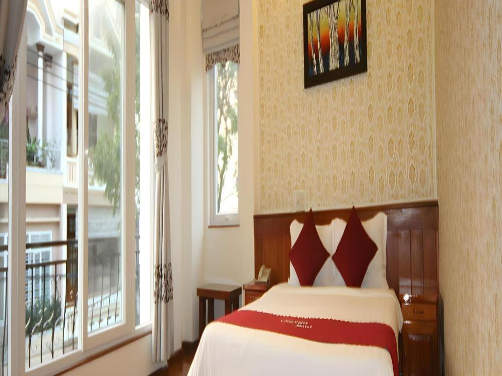 Omega Da Nang Beach Hotel Экстерьер фото