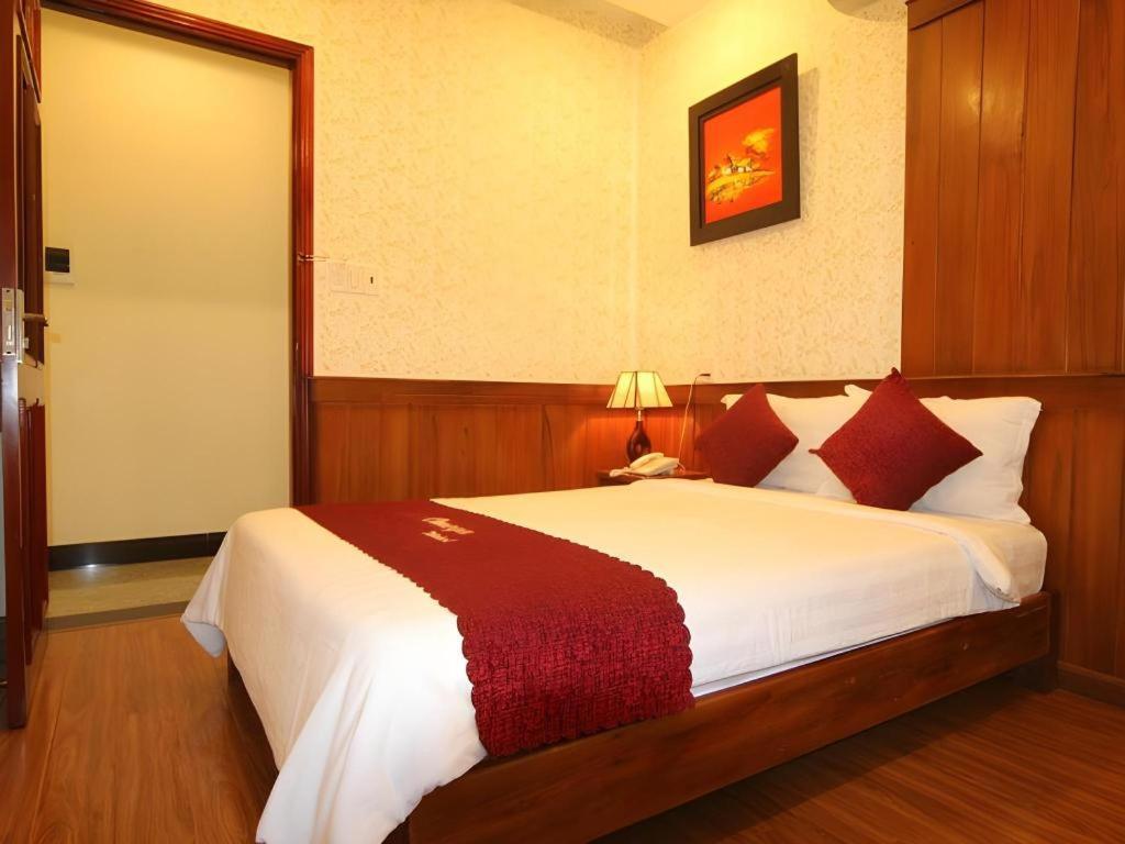Omega Da Nang Beach Hotel Экстерьер фото