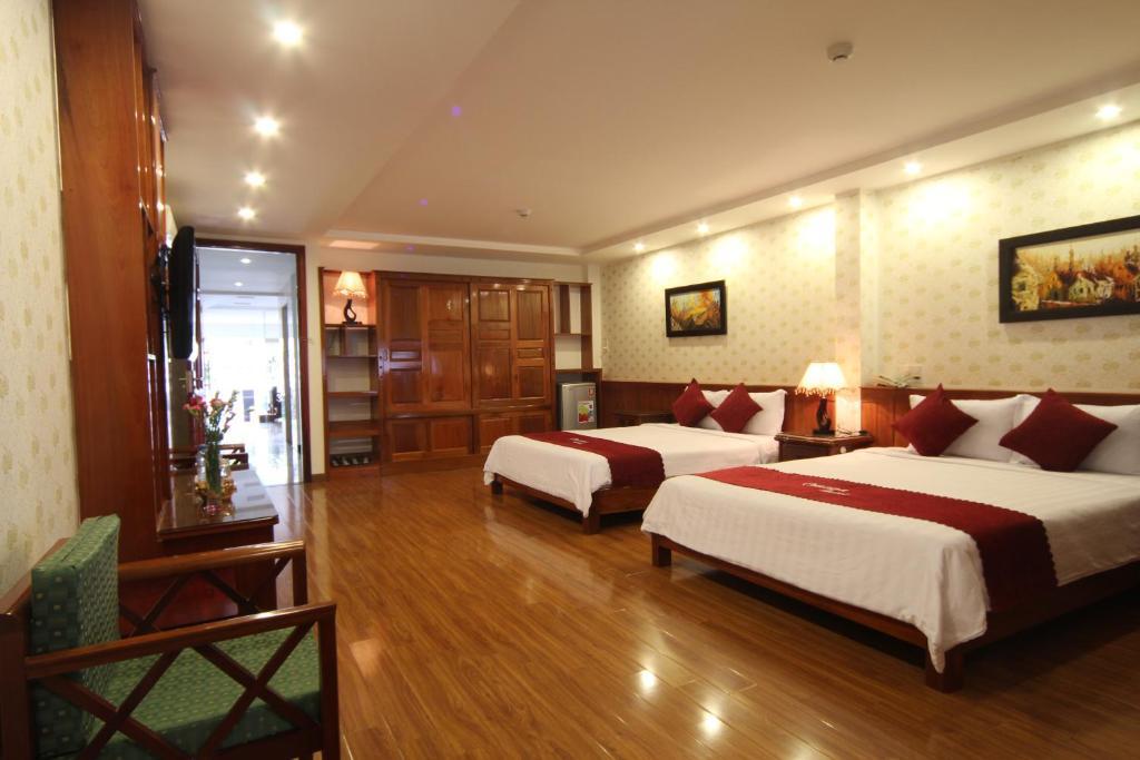 Omega Da Nang Beach Hotel Номер фото