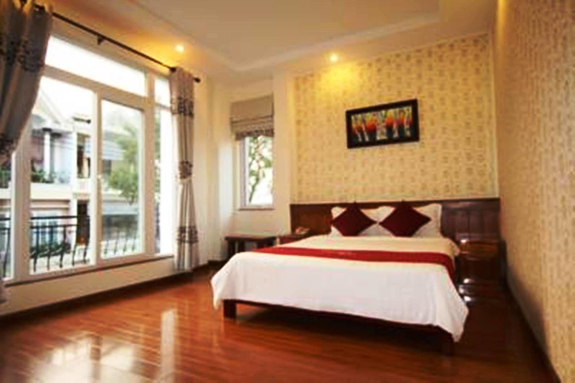 Omega Da Nang Beach Hotel Экстерьер фото